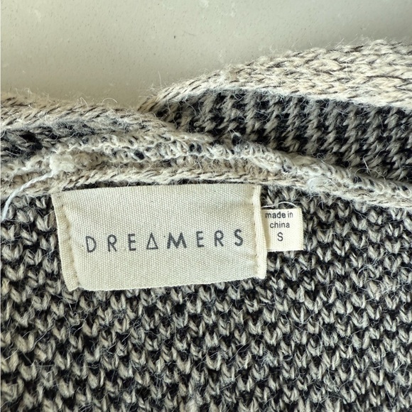 Beige and Pink Patterned Cardigan Sweater - Picture 5 of 6